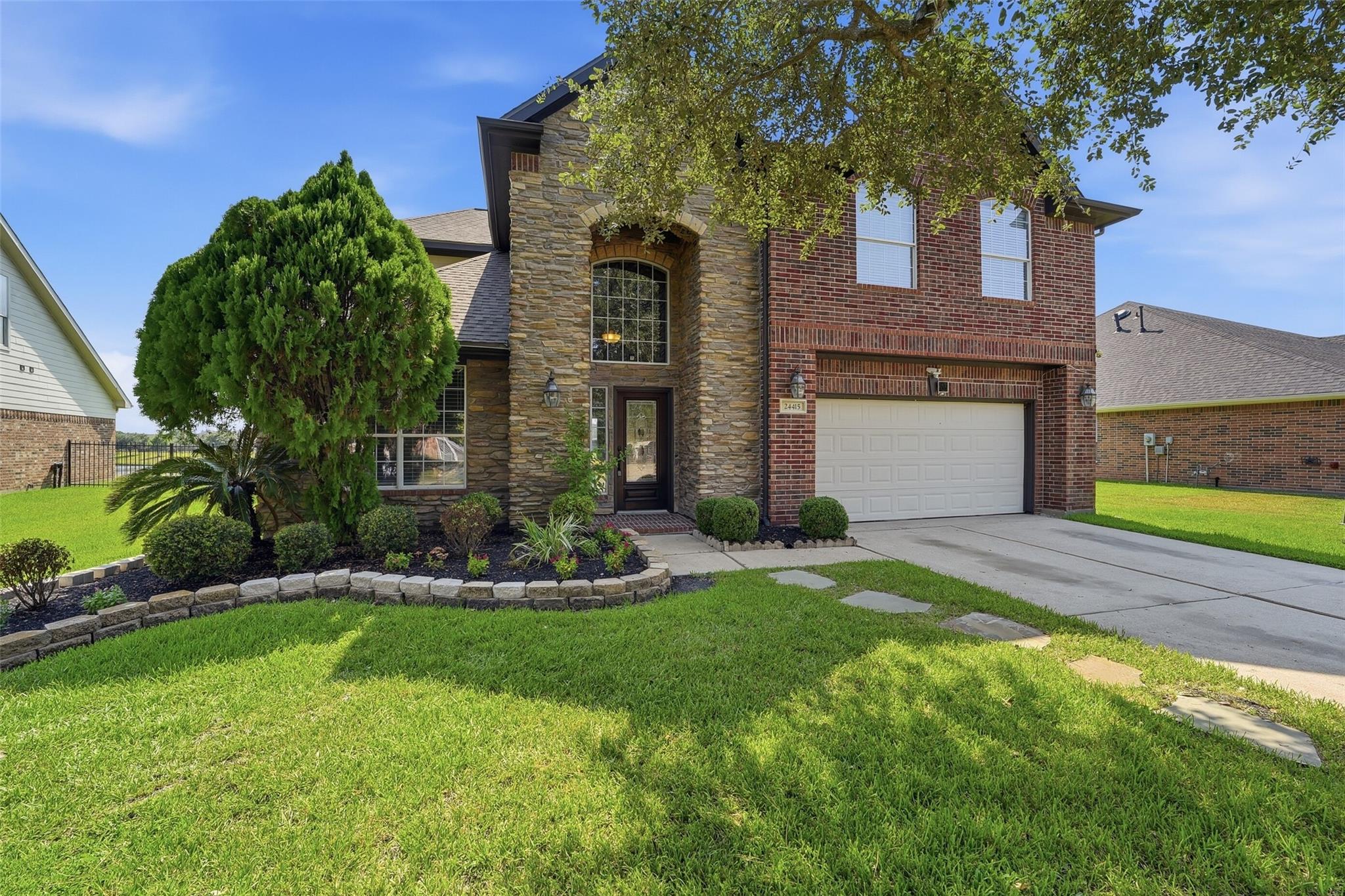 24415 Lake Path Circle — photo