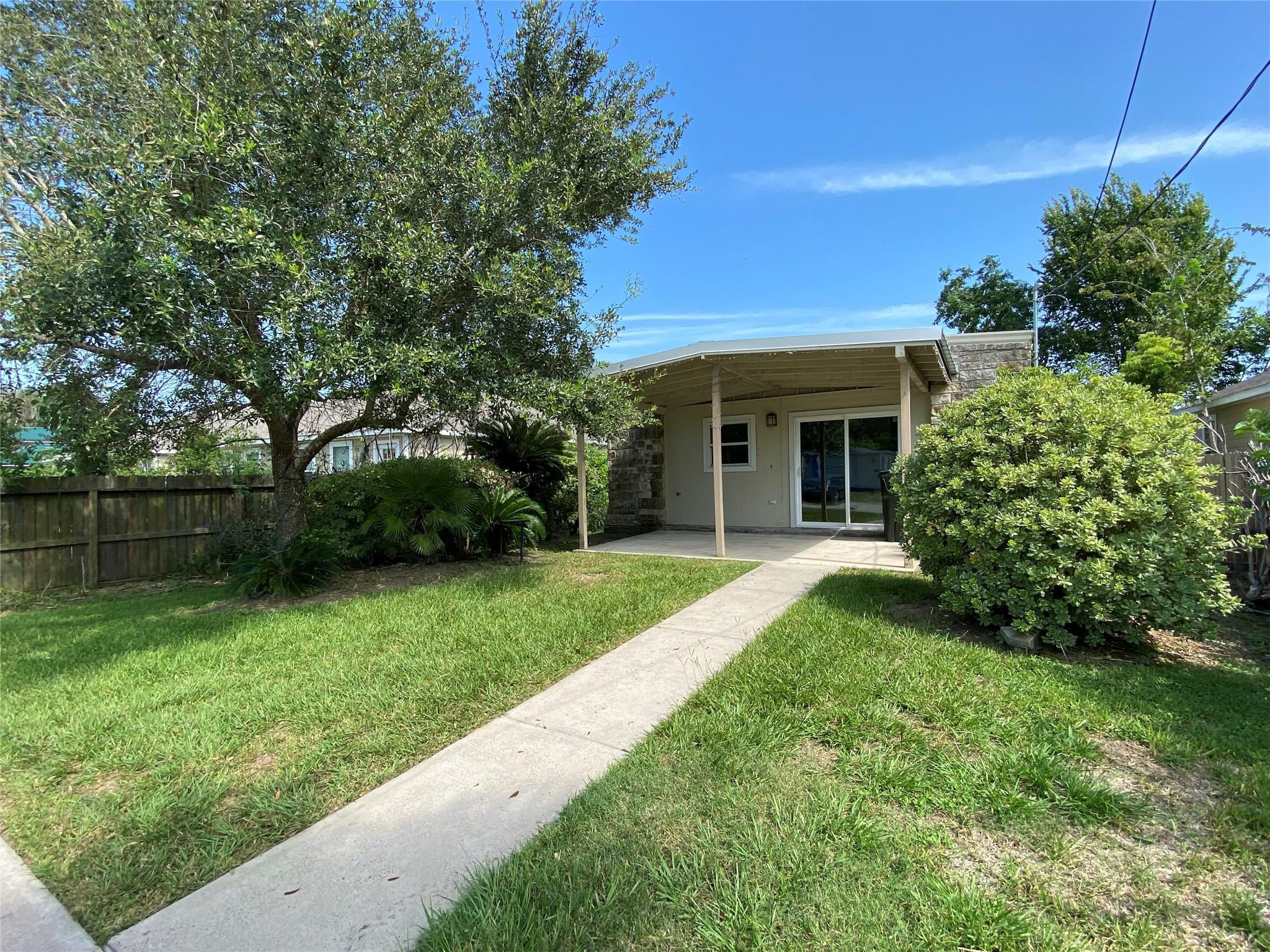 3815 Putnam Drive — photo