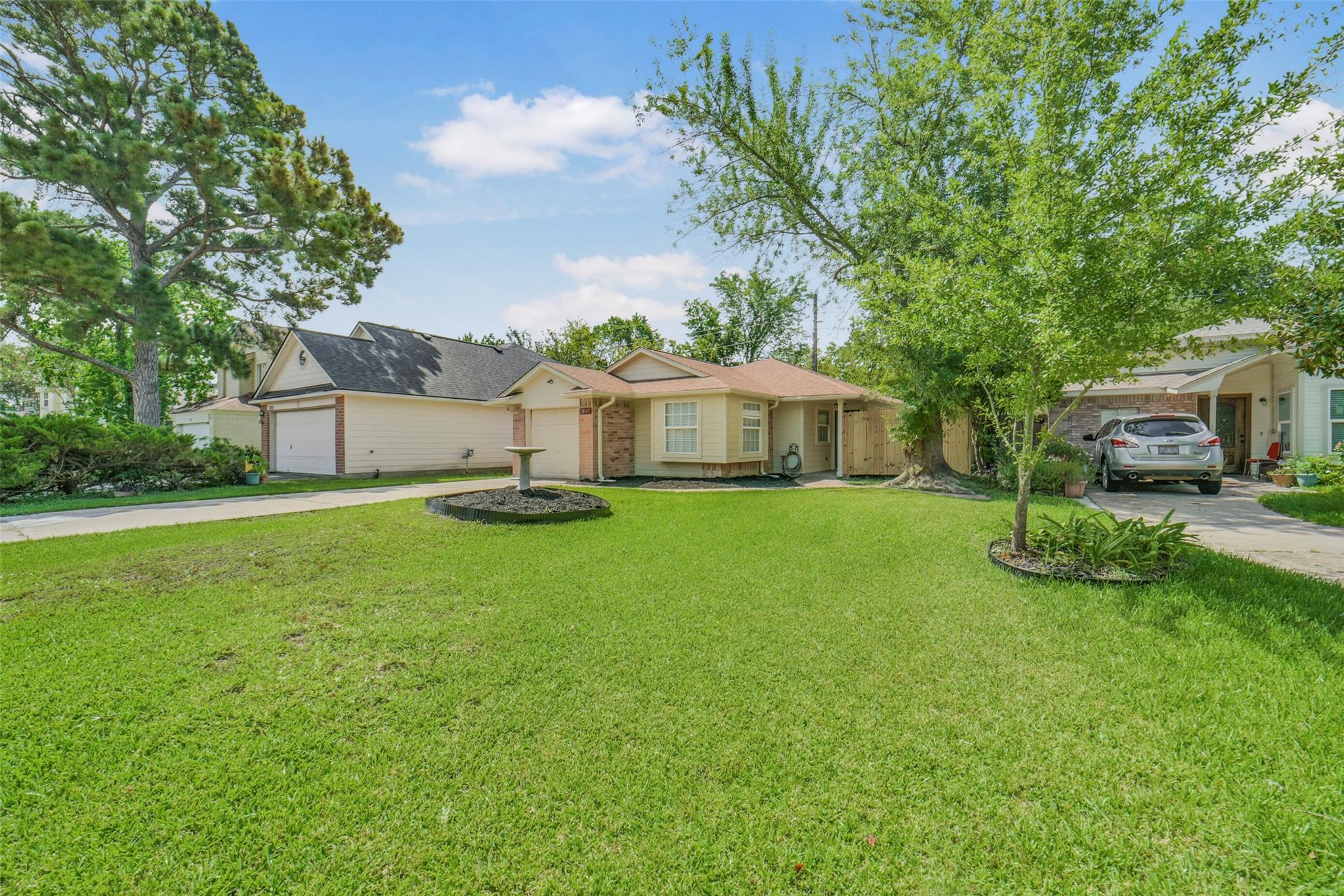 18147 Dinner Creek Drive — photo