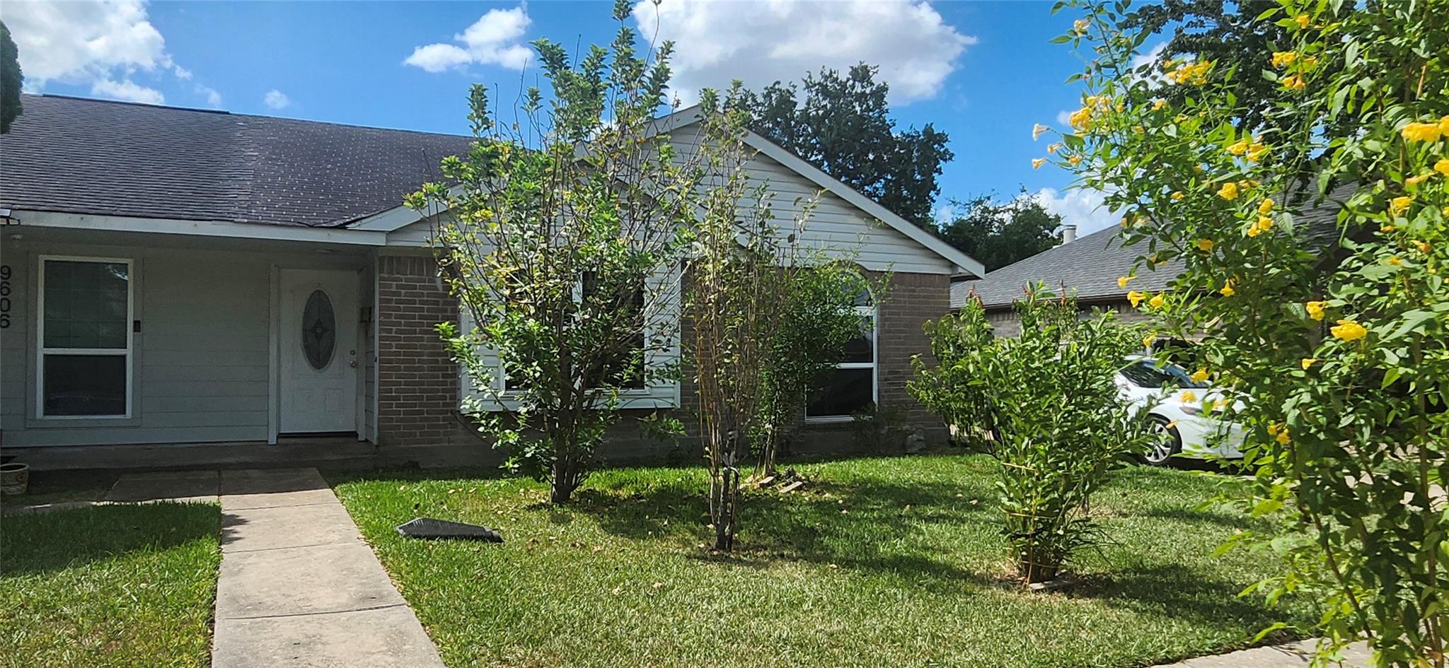 9602 Stockwell Drive — photo