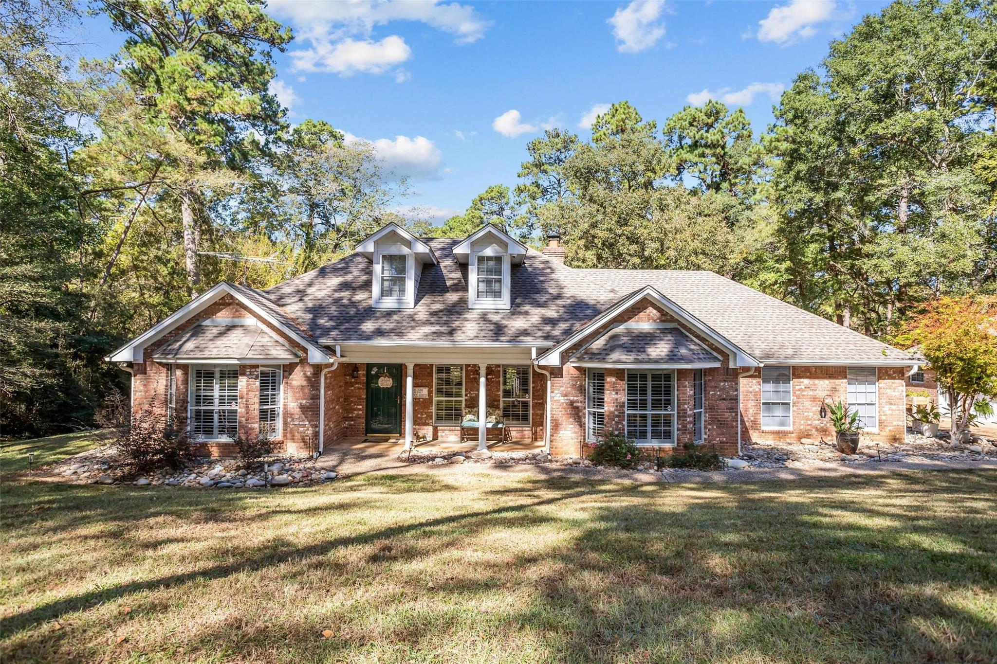 144 Redbud Circle — photo