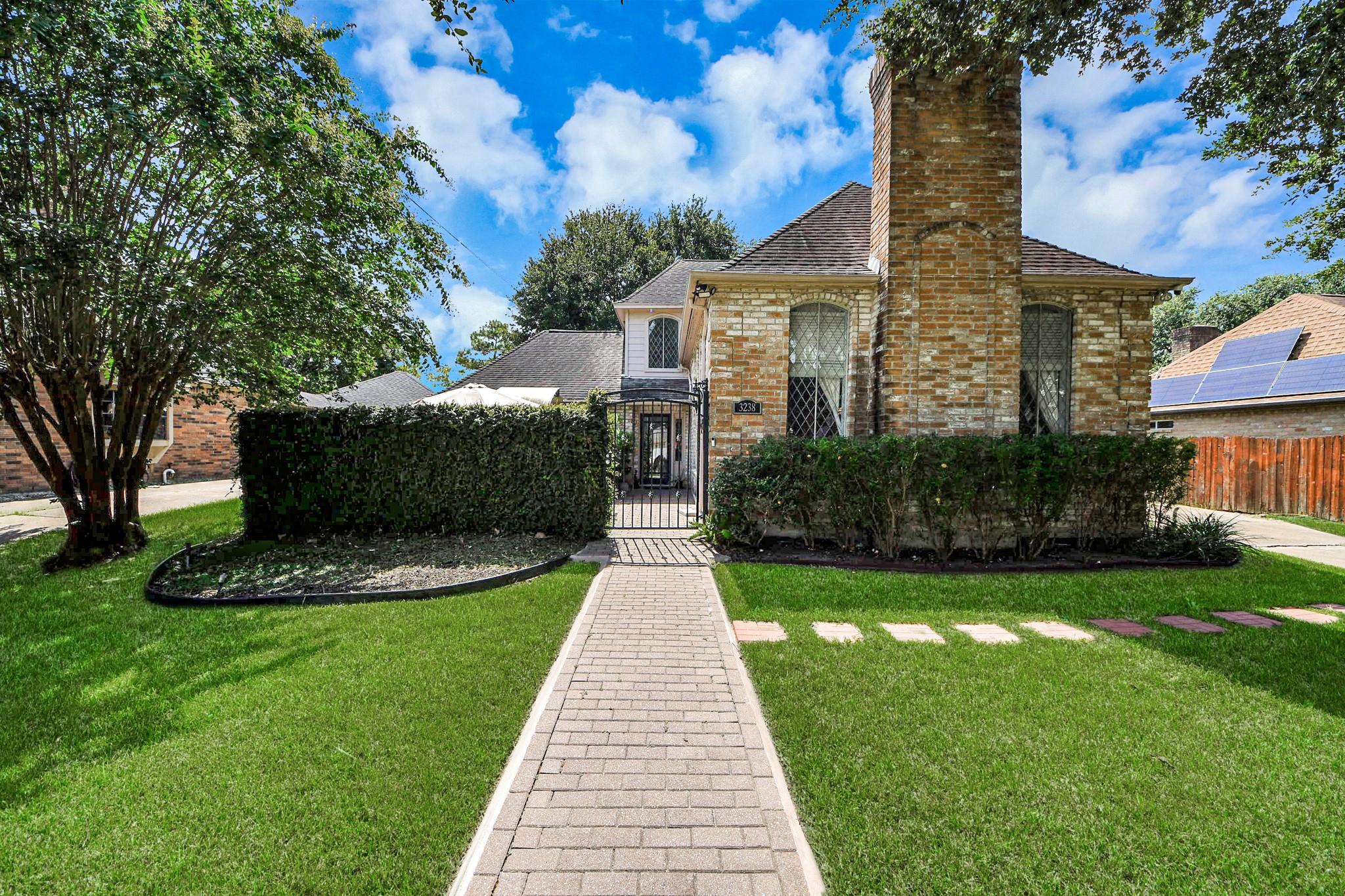 3238 Ashton Park Drive — photo
