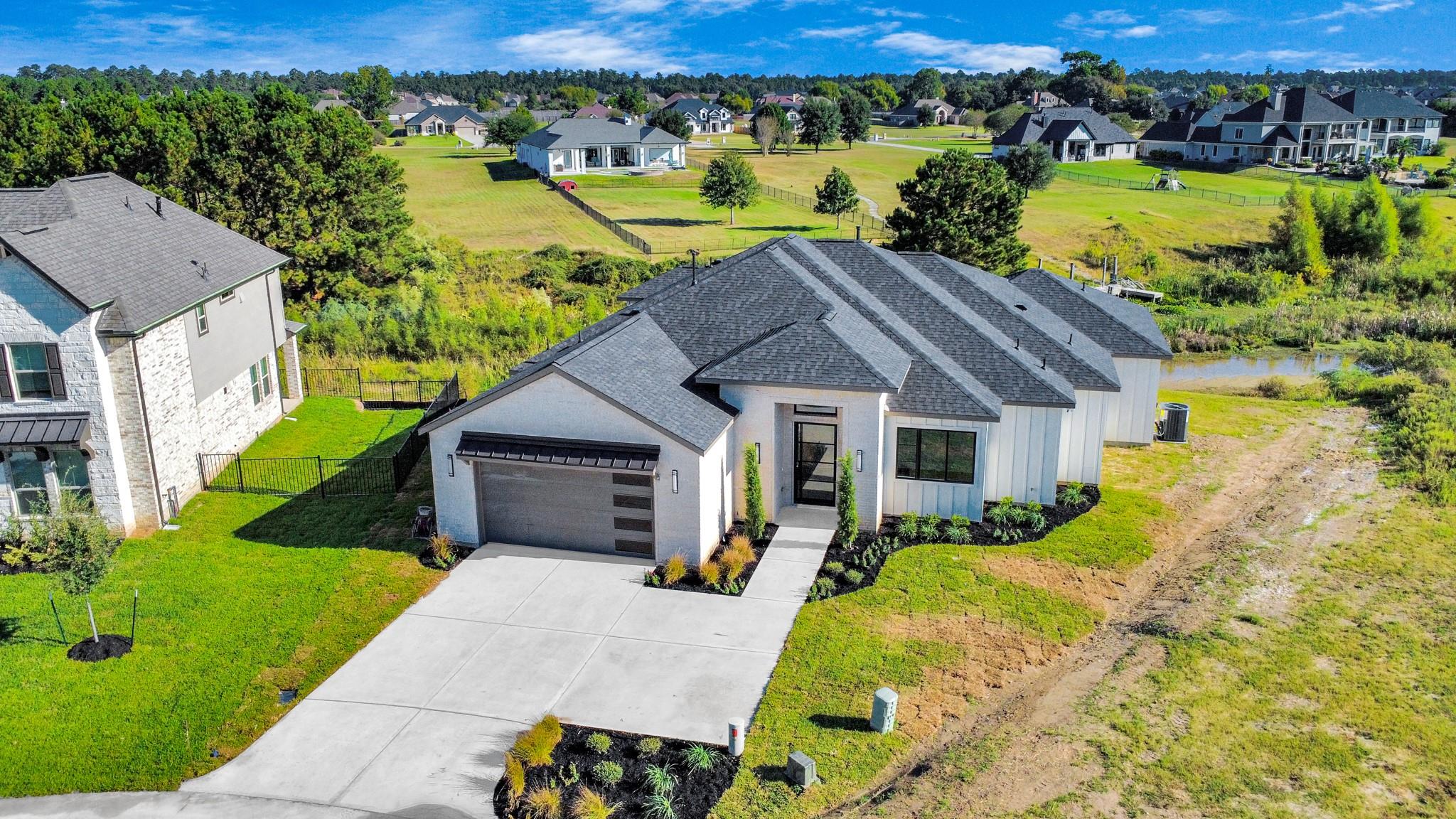 299 Peninsula Point Drive — photo