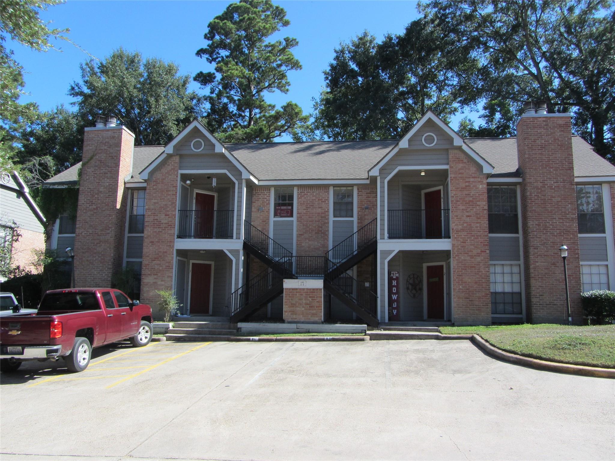 2401 Sycamore Avenue #B3 — photo