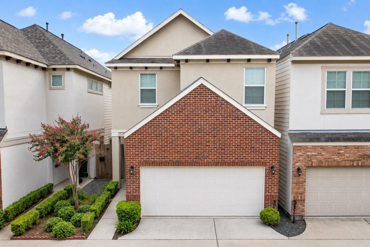 9517 Cedarpost Square Street — photo