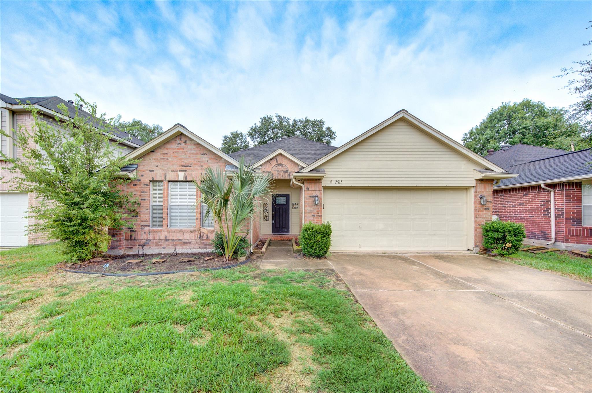 2915 Blue Mist Drive — photo