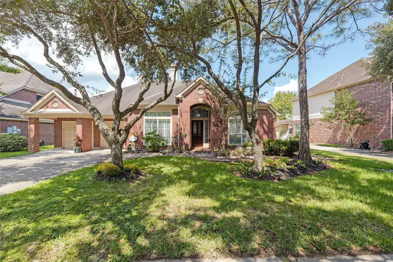 2913 Autumn Creek Drive — photo