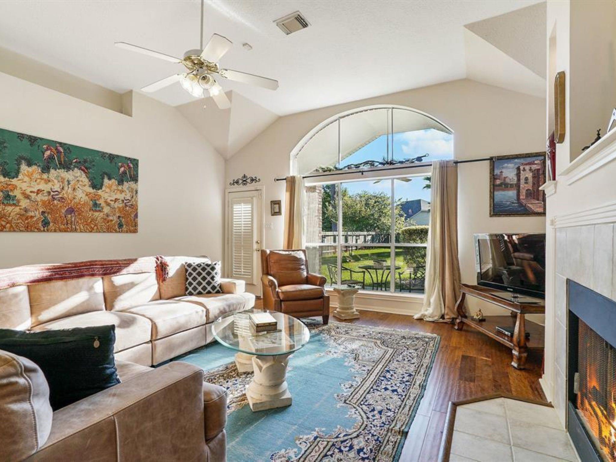 25710 Bearborough Drive — photo