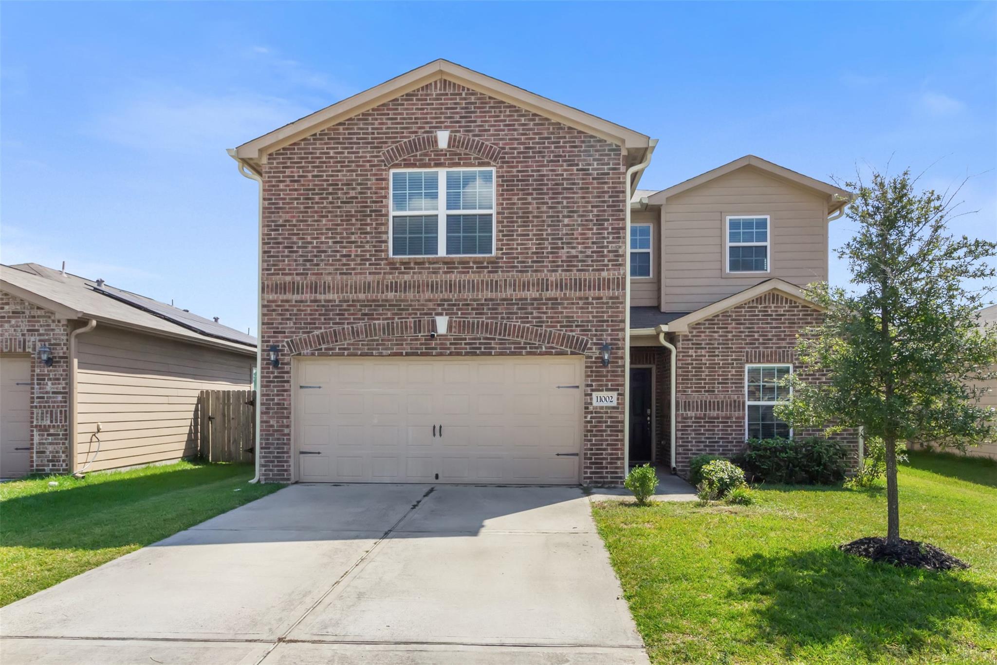 11002 Hillside Creek Drive — photo