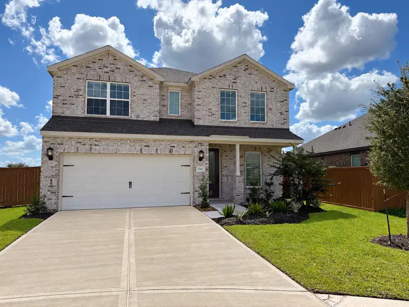 10807 Hickory Lane — photo