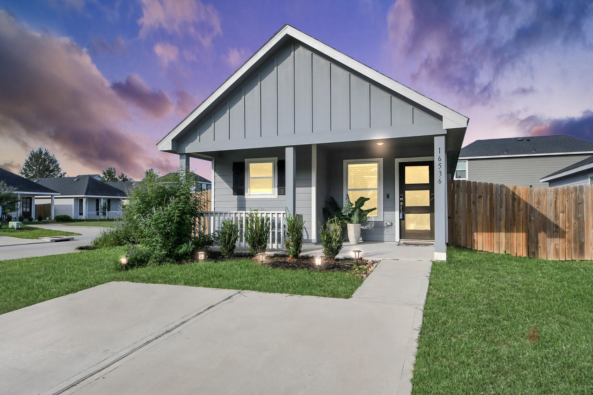 16536 Jasmine Marie Place — photo
