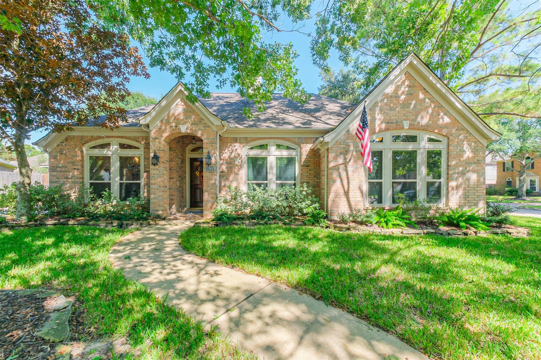 22802 Cantigny Court — photo