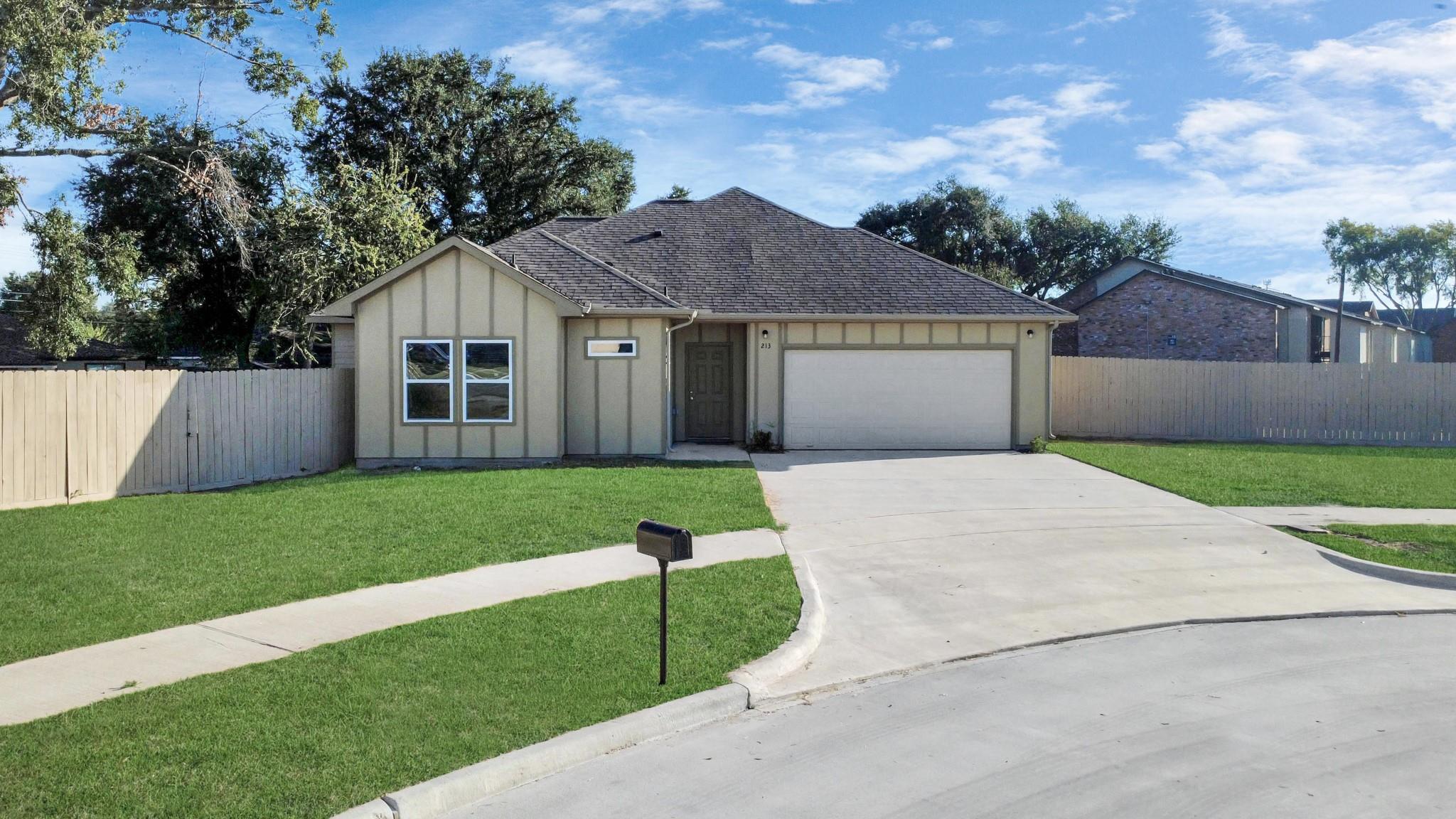 205 Memon Lane — photo