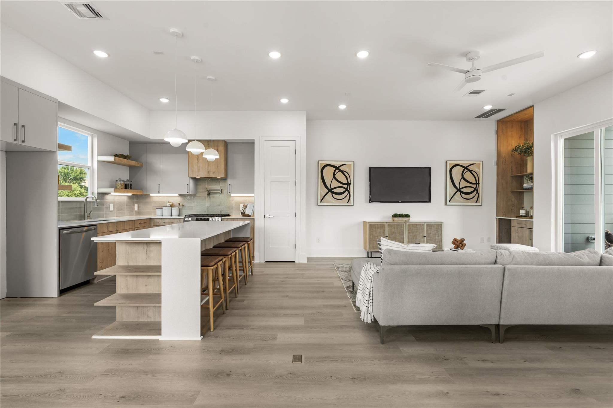 915 Lehman Street #B — photo