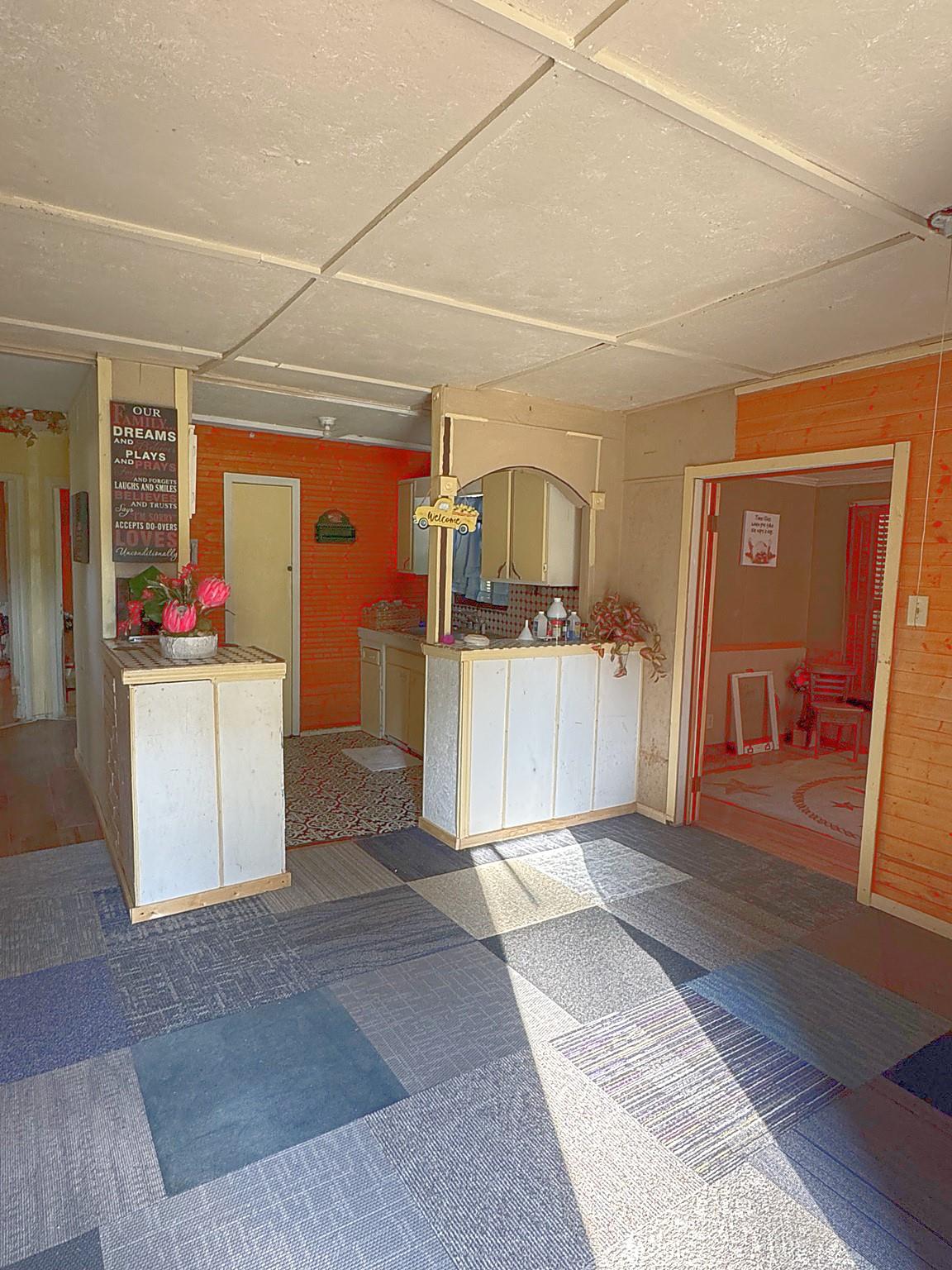 205 Joy Drive, Angleton, TX 77515 — photo 3