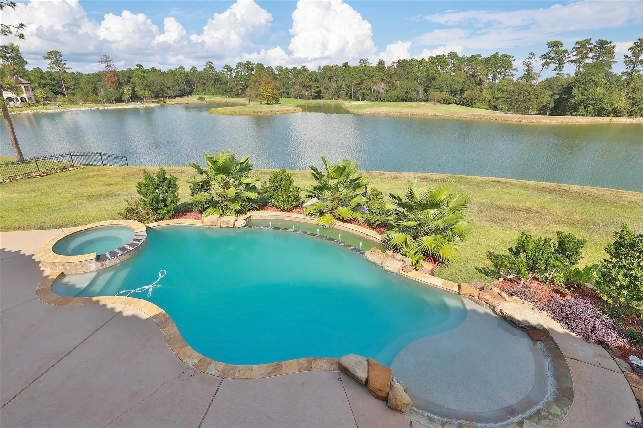 22 Post Shadow Estate Drive, Spring, TX 77389 — photo 2