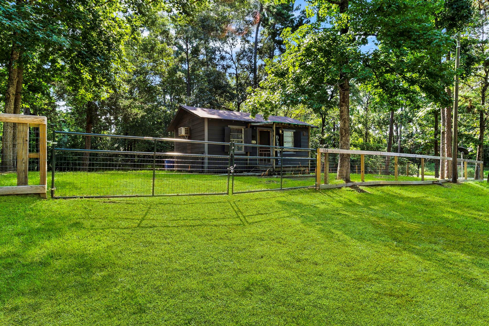 126 Pine Ridge, Onalaska, TX 77360 — photo 2