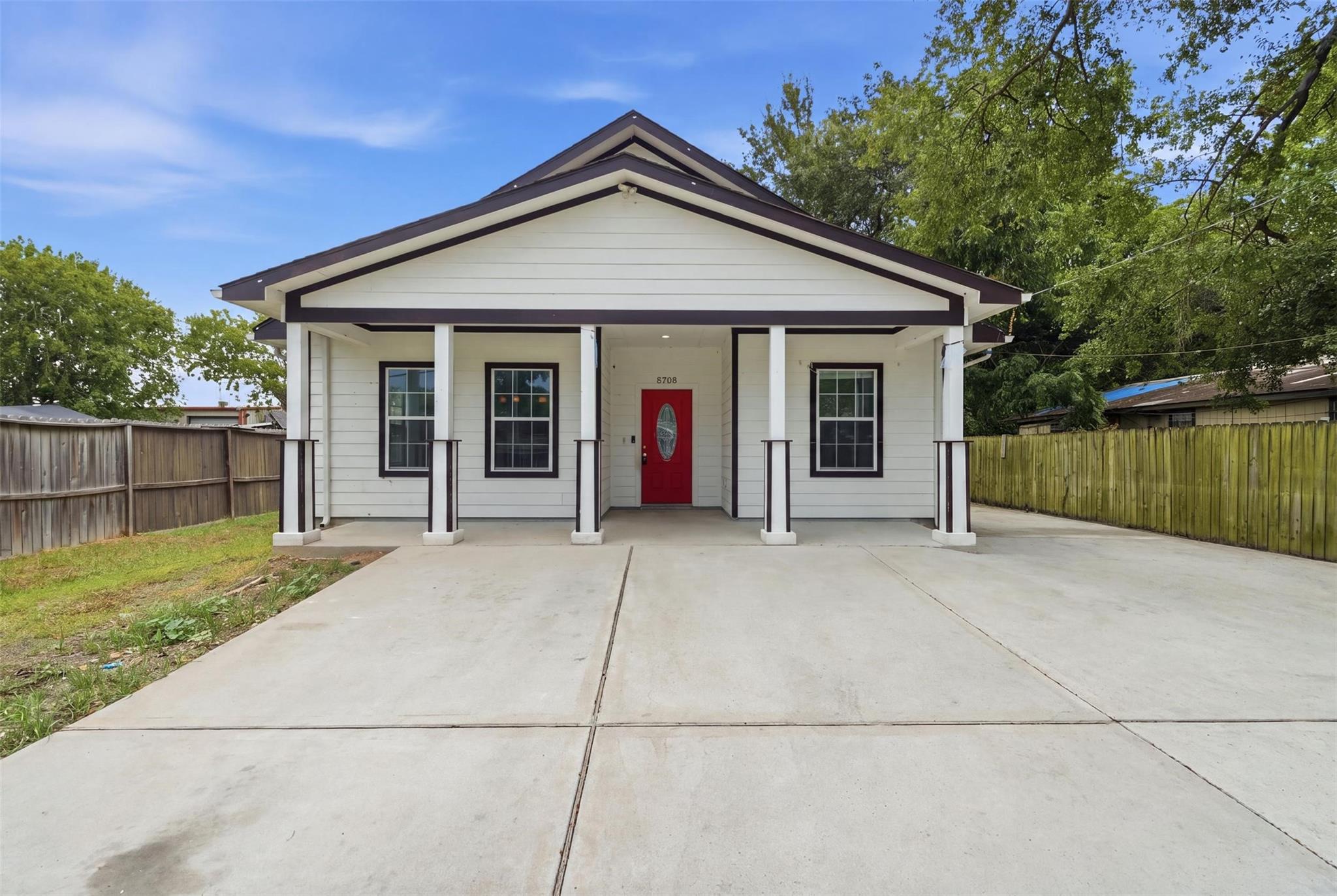 8708 Lawnridge Street — photo