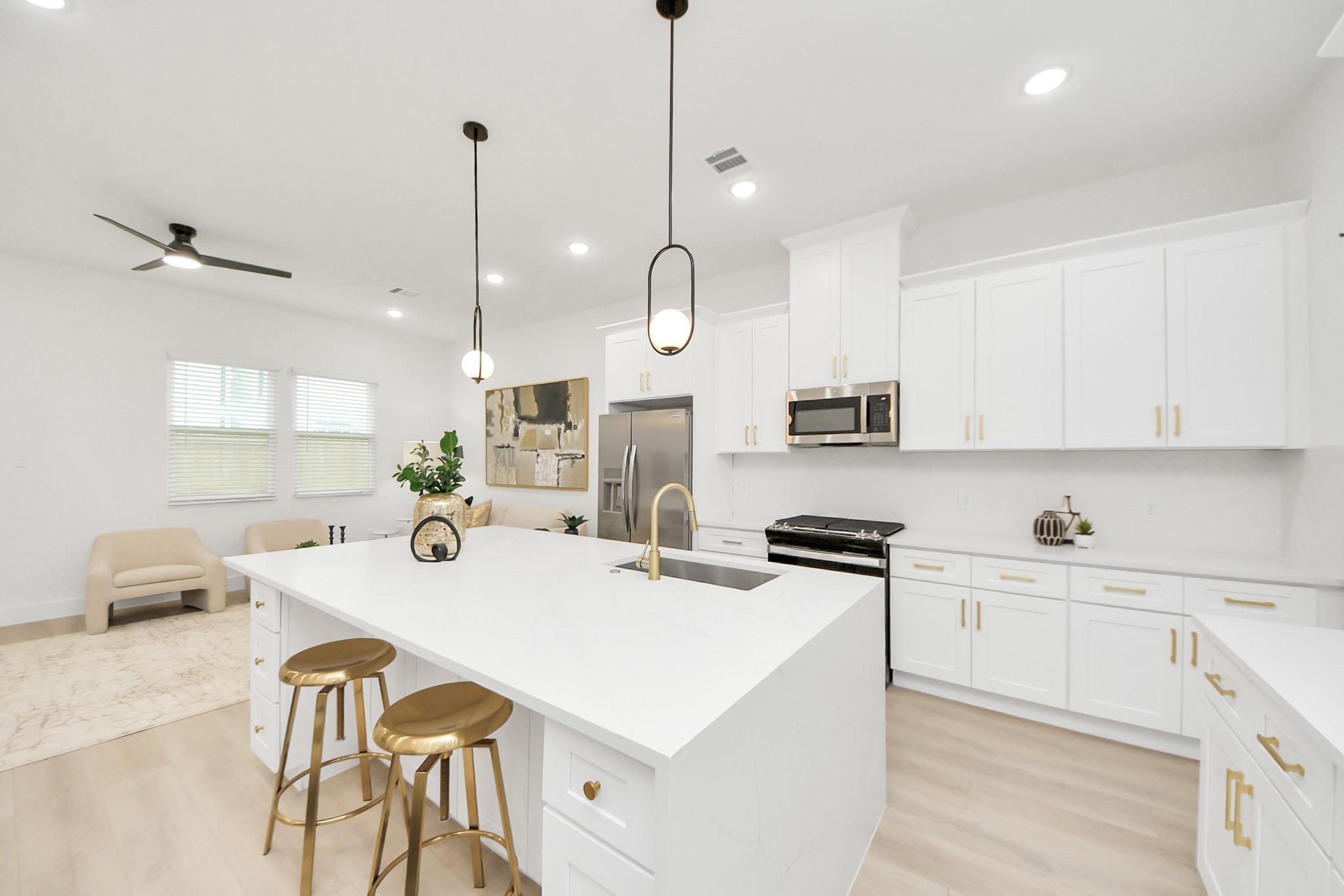 9435 Arledge Street — photo
