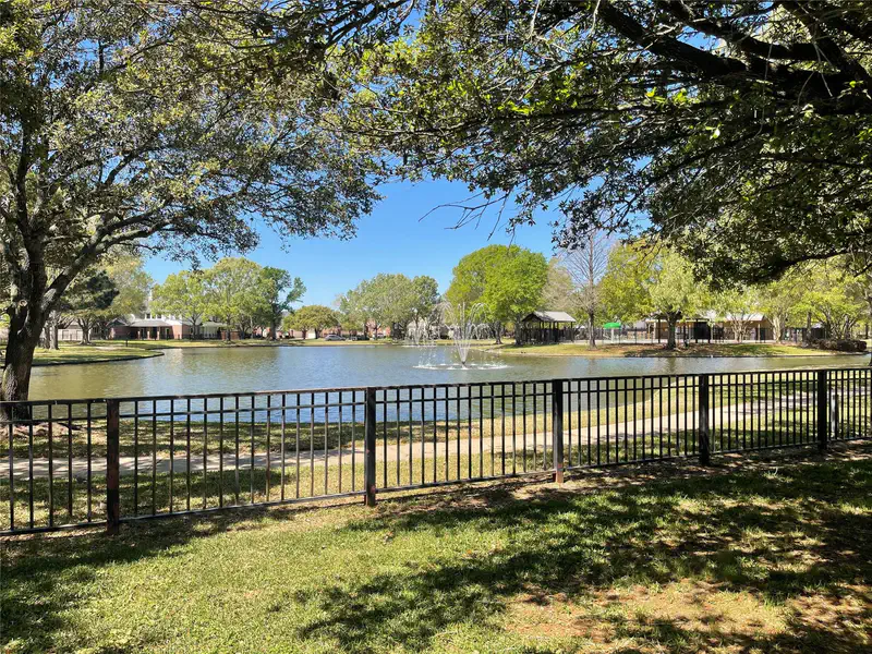 12711 Wildwood Bend Lane — photo