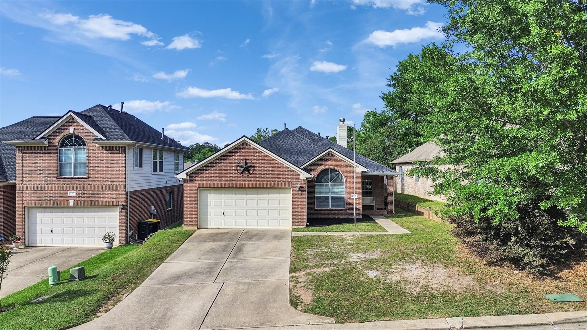 2310 Highland Crossing Drive — photo