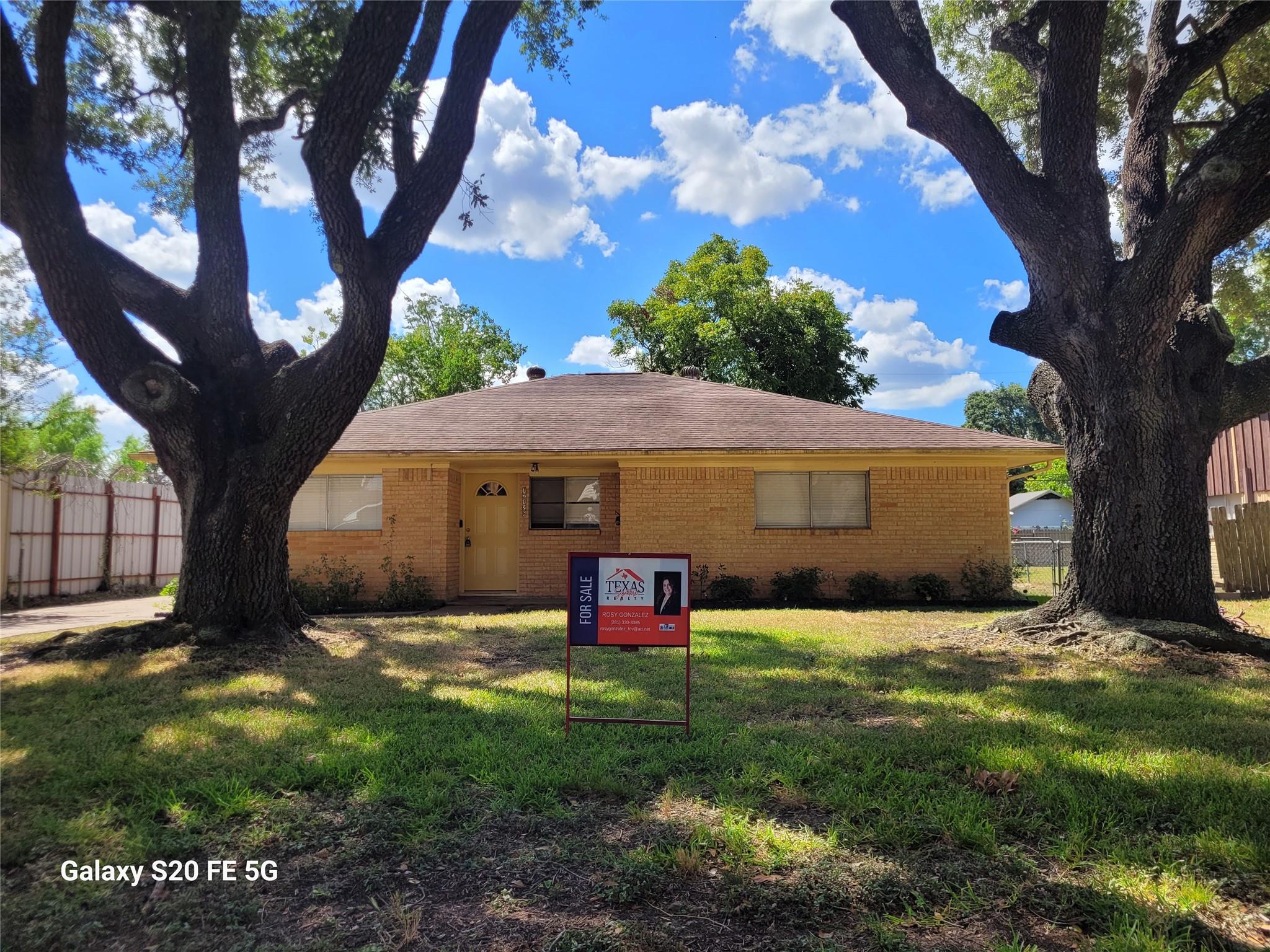 12126 Palmton Street — photo
