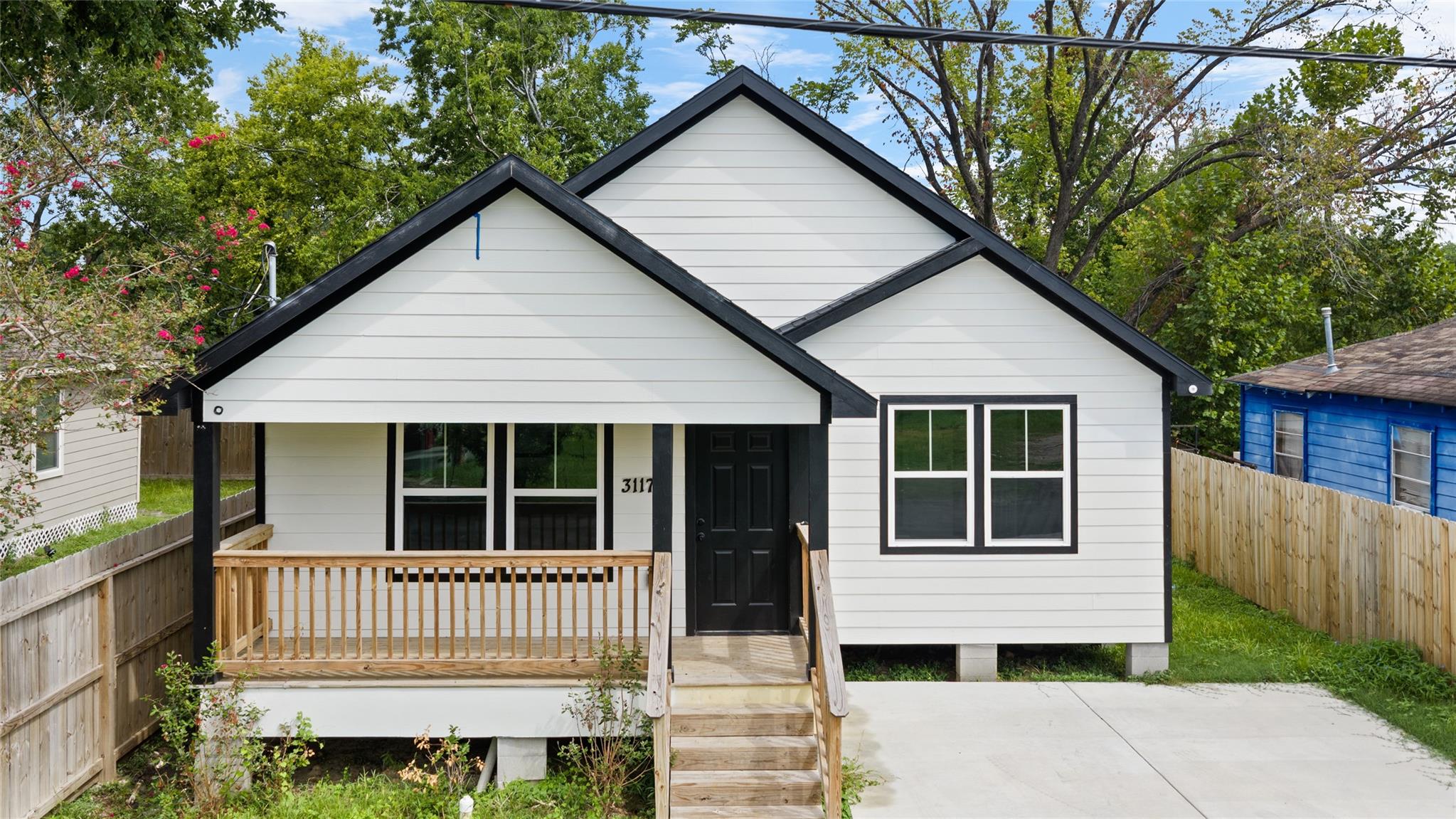 3117 Josephine Street — photo