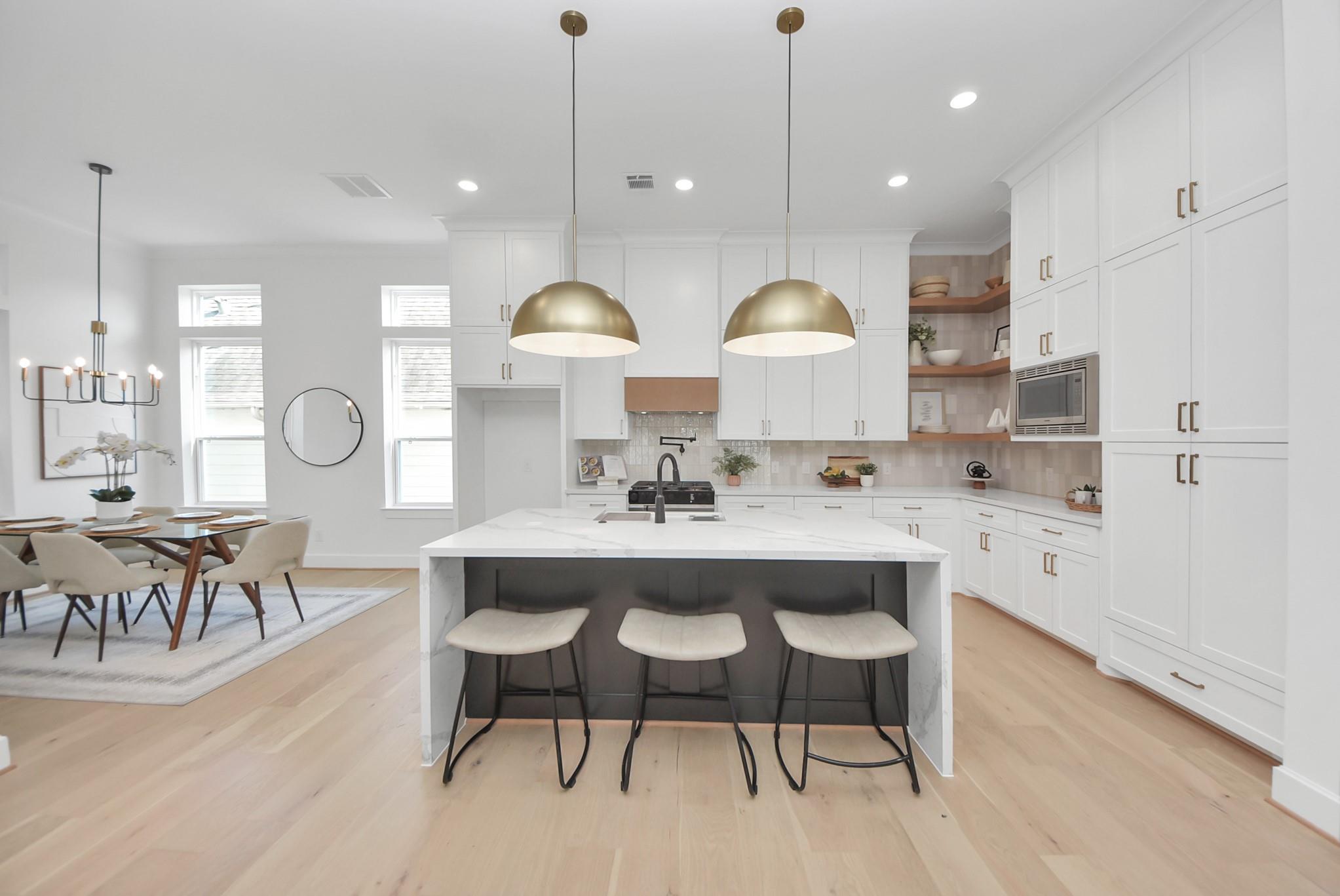 927 Fisher Street #B — photo