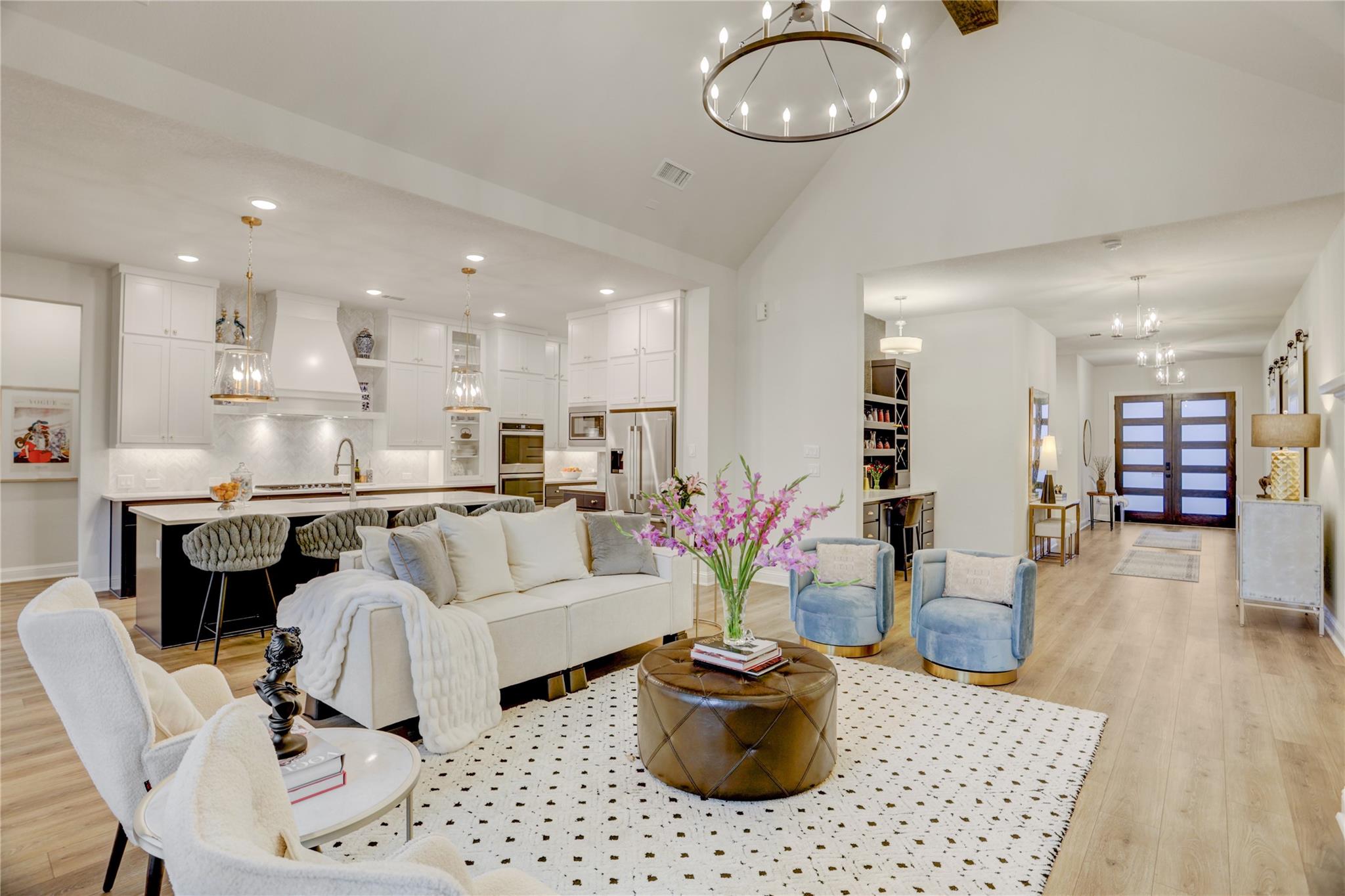 9818 Wright Drive — photo