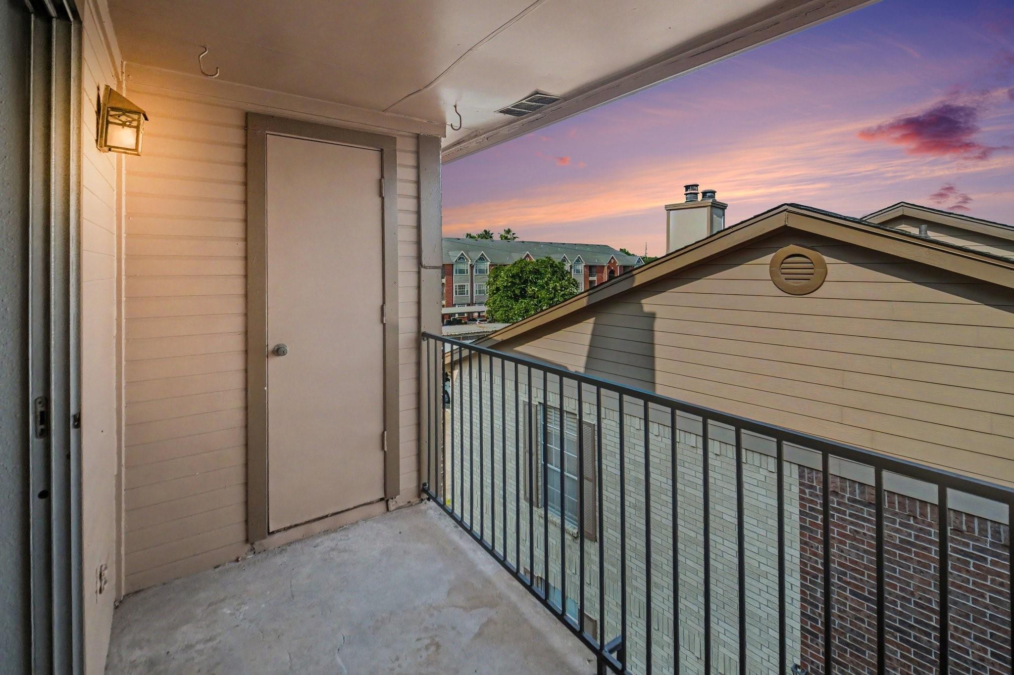 2121 Hepburn Street #918 — photo