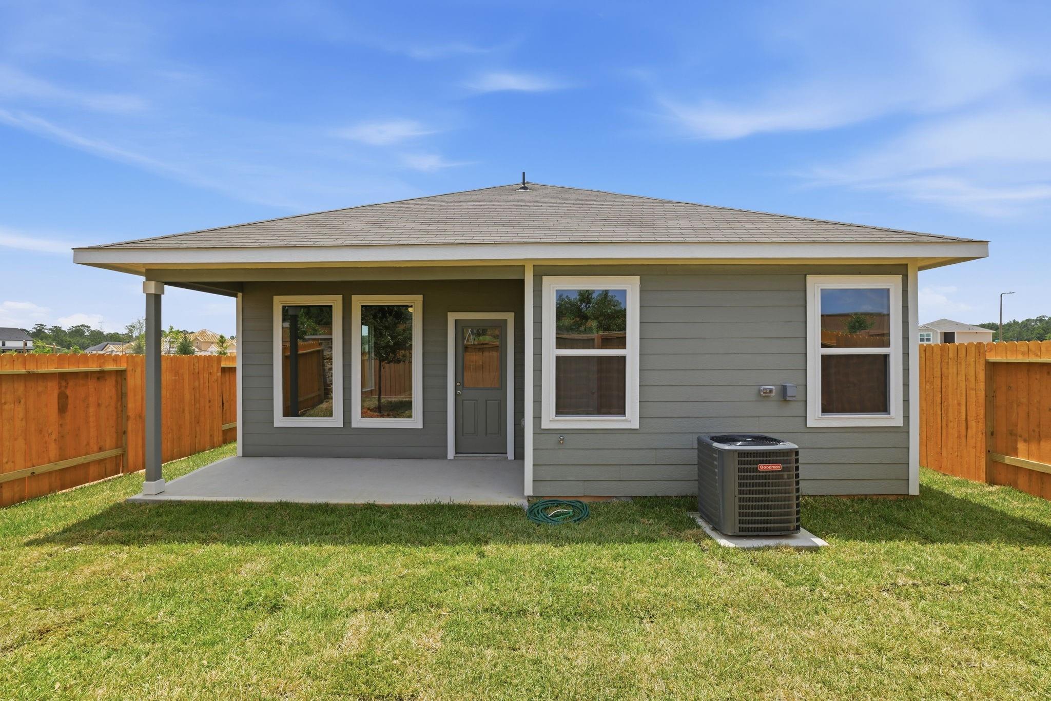 520 Navy Clouds Drive, Waller, TX 77484 — photo 2