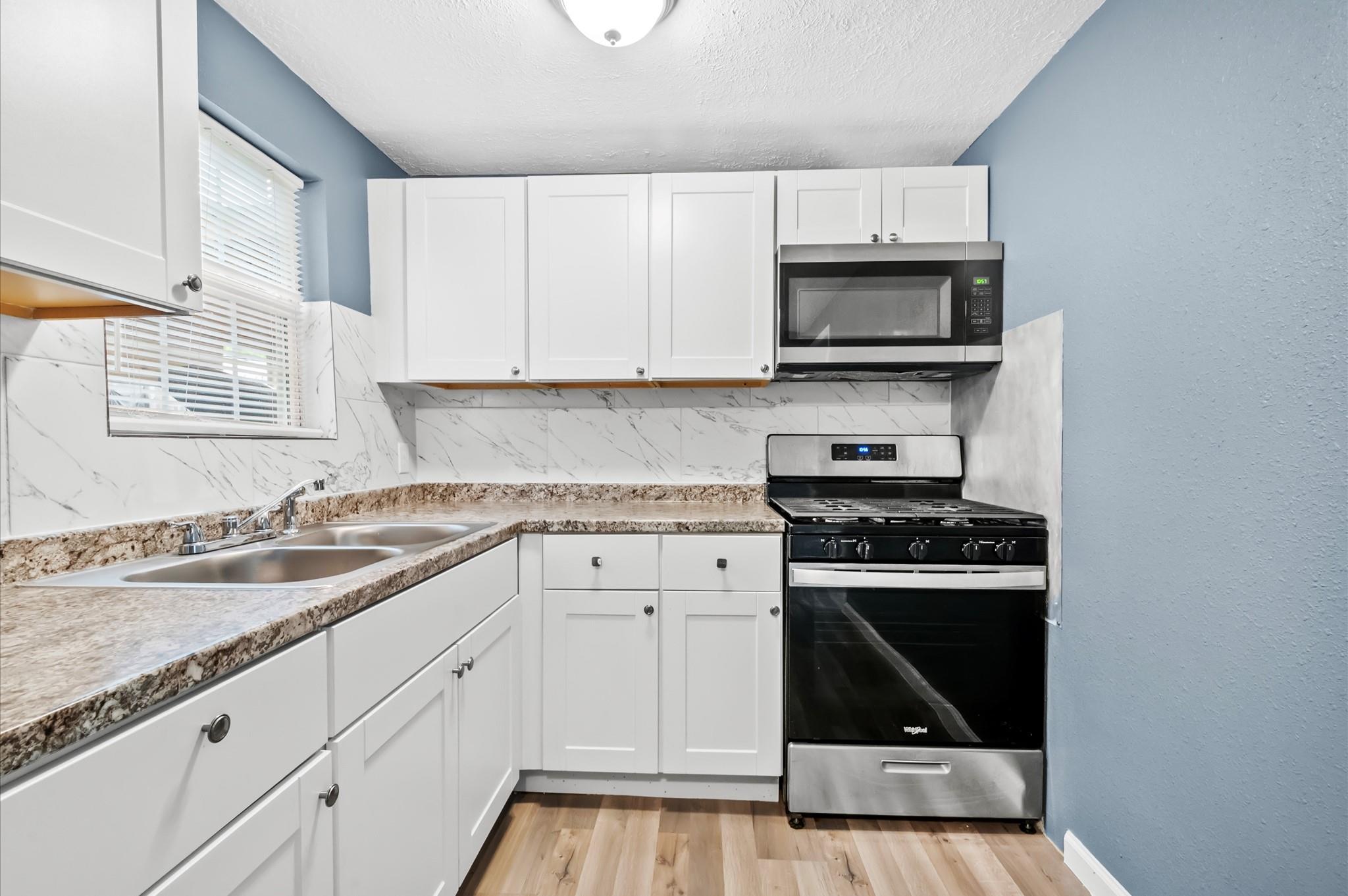 412 Randall Street #a — photo
