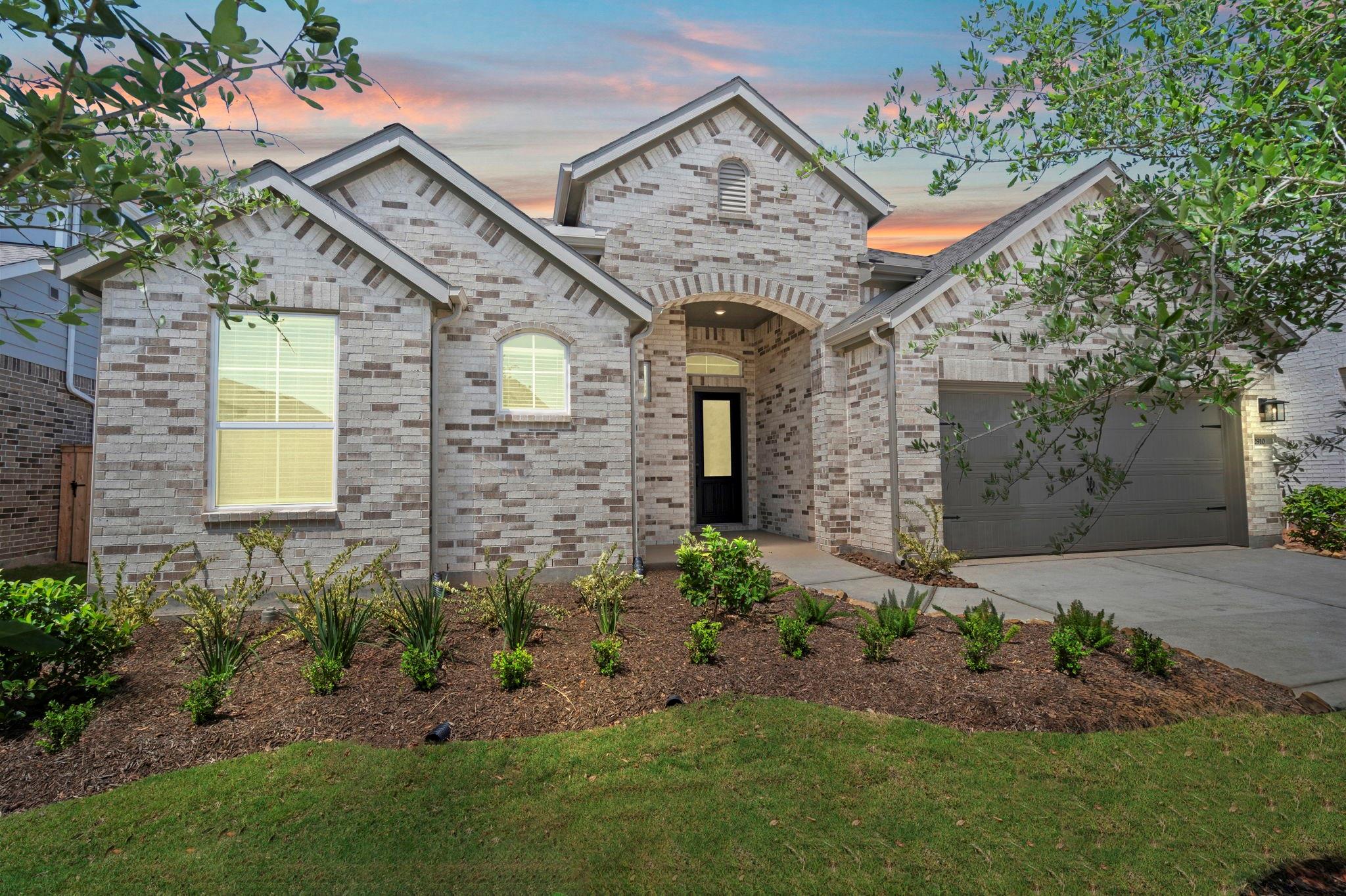 2910 Peach Valley Road — photo