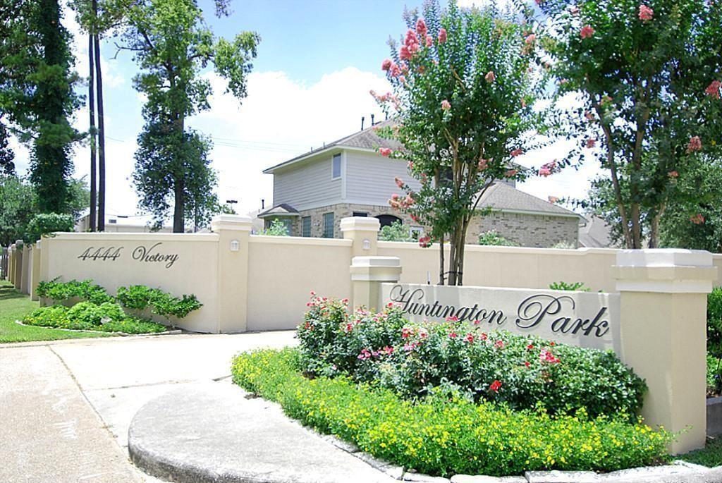 4444 Victory Drive #1311 — photo
