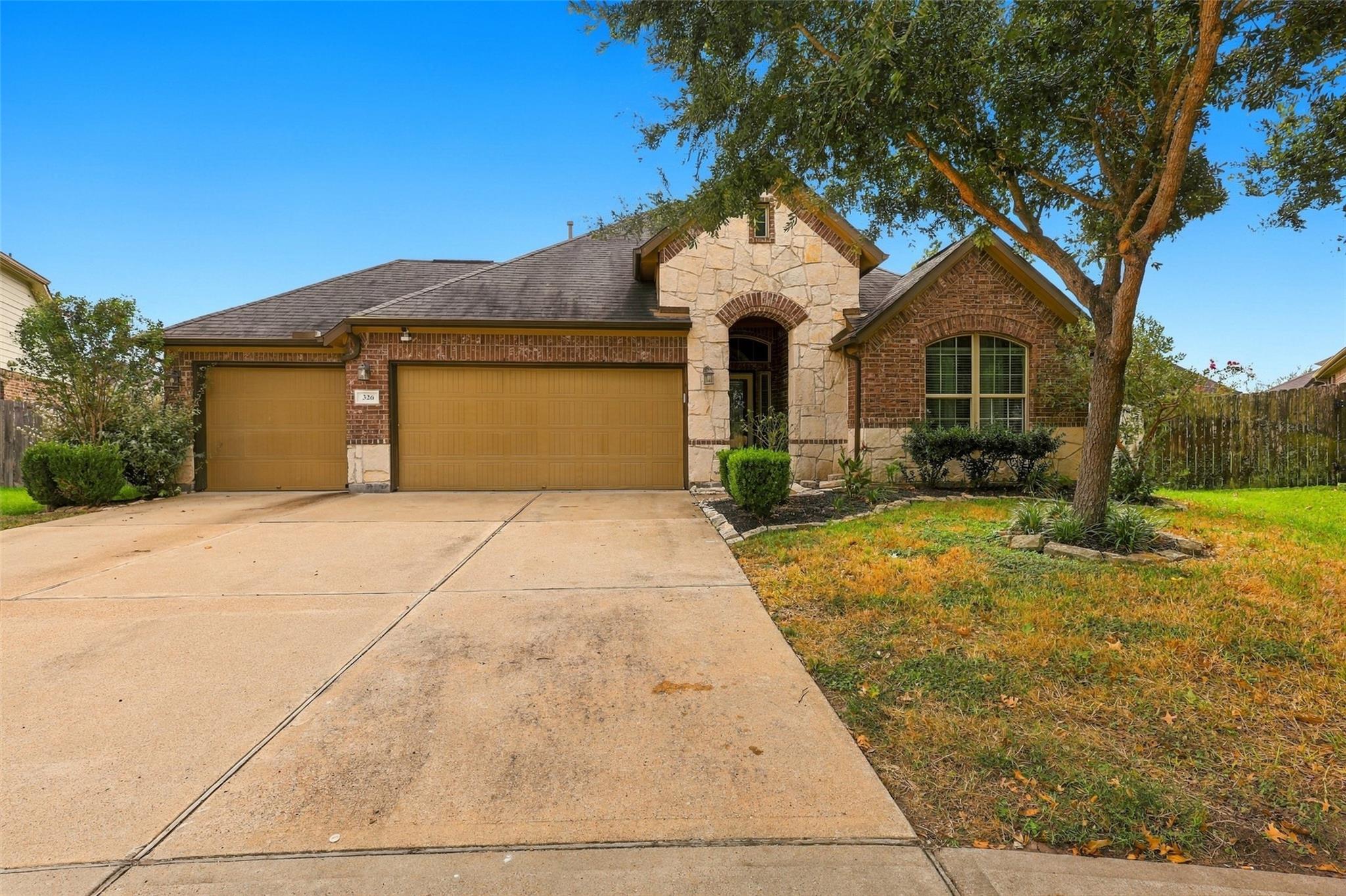 326 Lake Rim Drive, Rosenberg, TX 77469 — photo 2