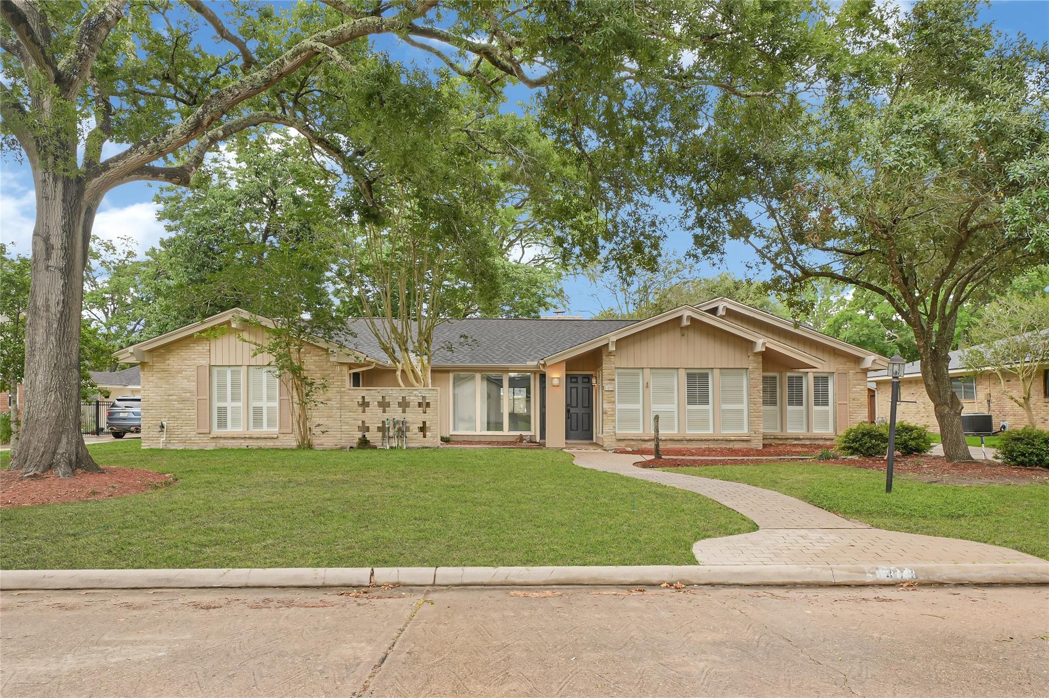 1418 Pirates Cove — photo