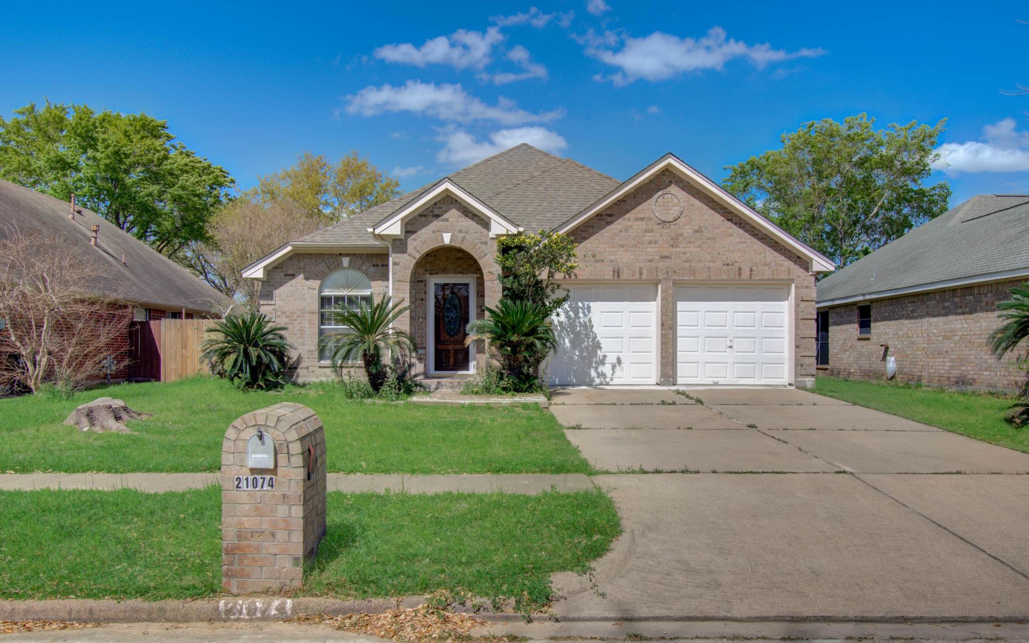 21074 Southern Colony Court — photo