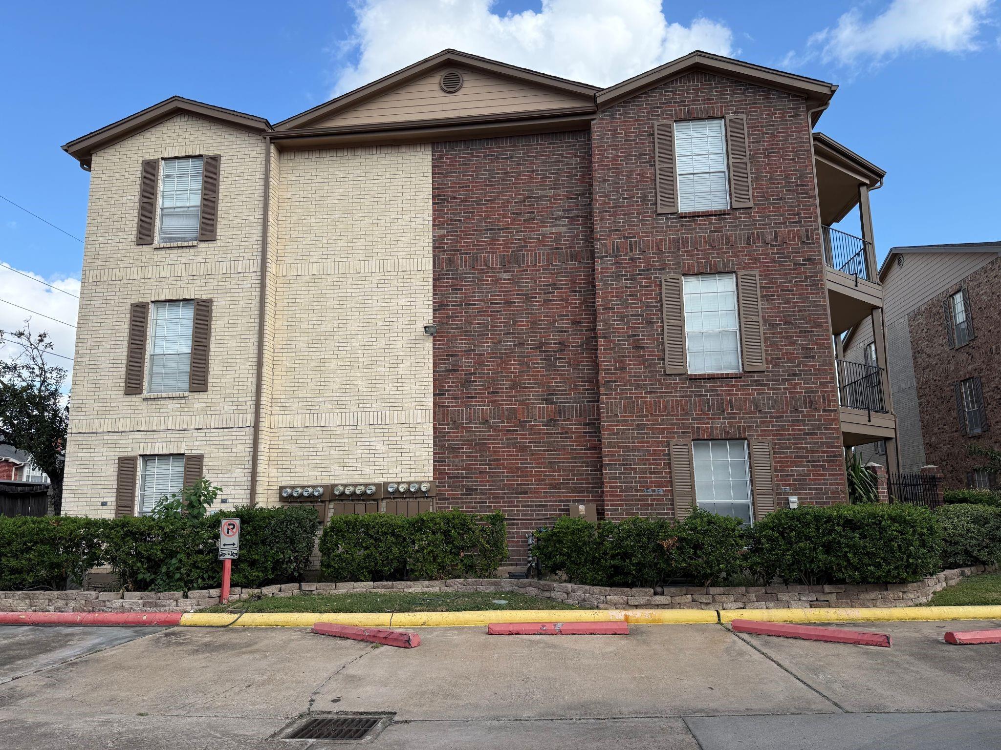 2121 Hepburn Street #1218 — photo