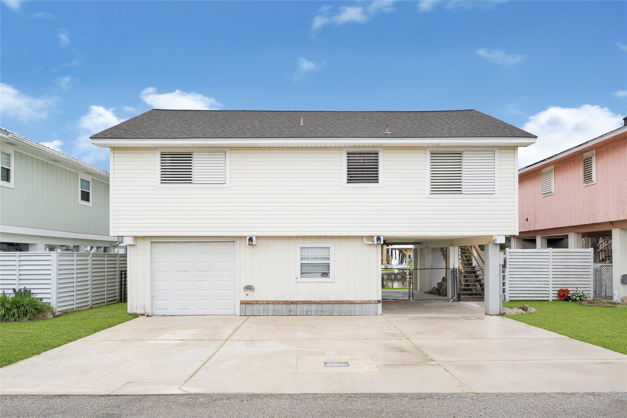 1227 Sailfish St — photo