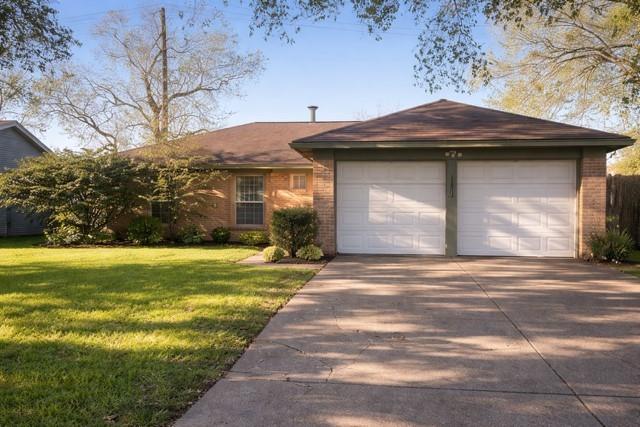 1202 Twining Oaks Lane — photo