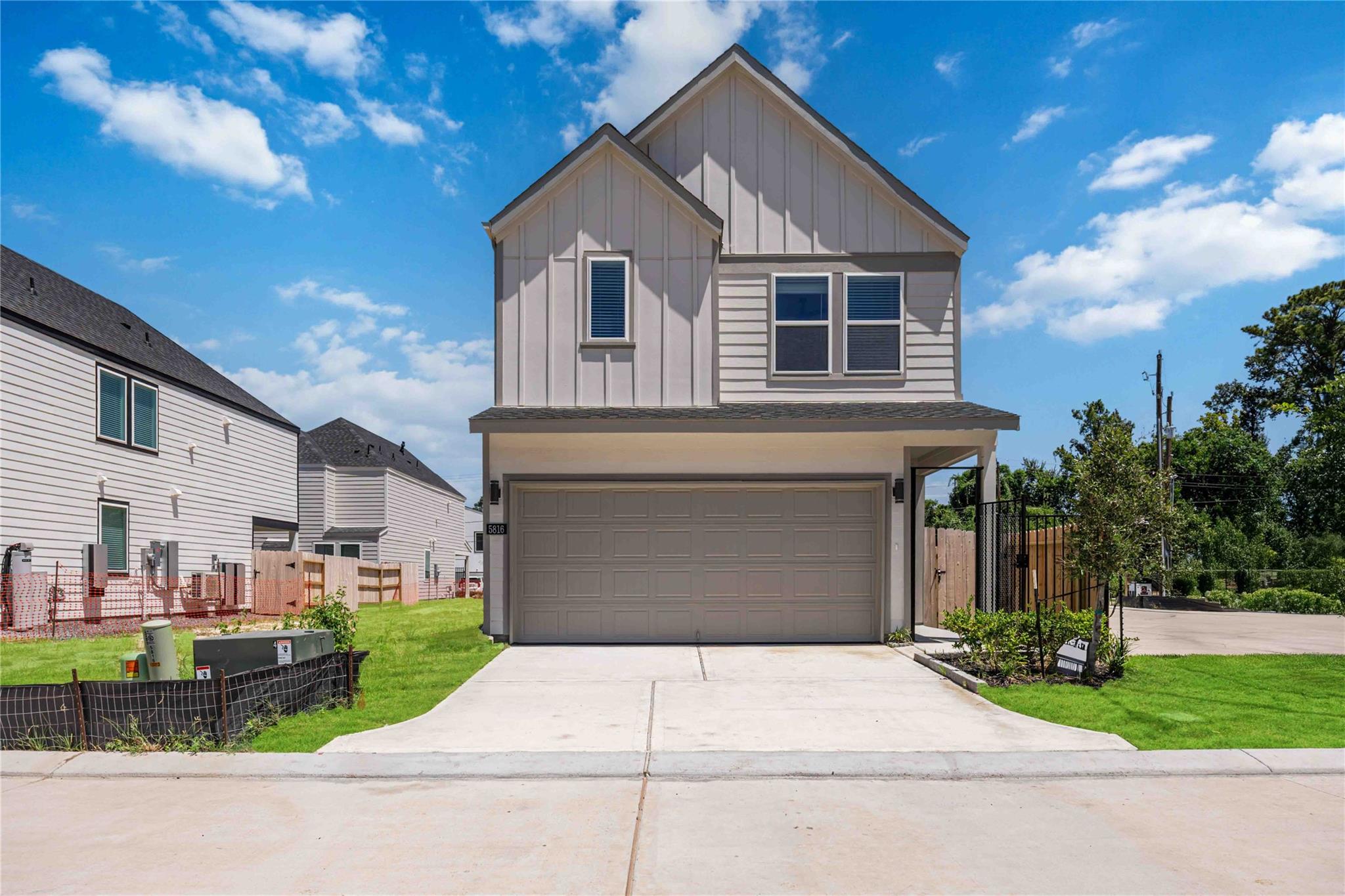 5816 Mansfield Creek Lane — photo