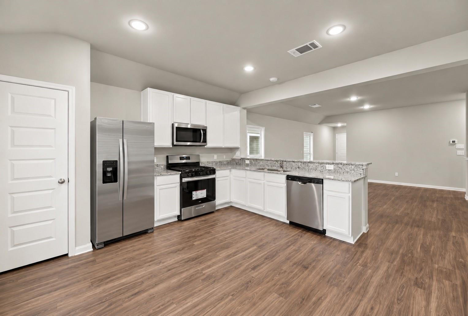 1392 Mount Blanc Path, Conroe, TX 77301 — photo 3