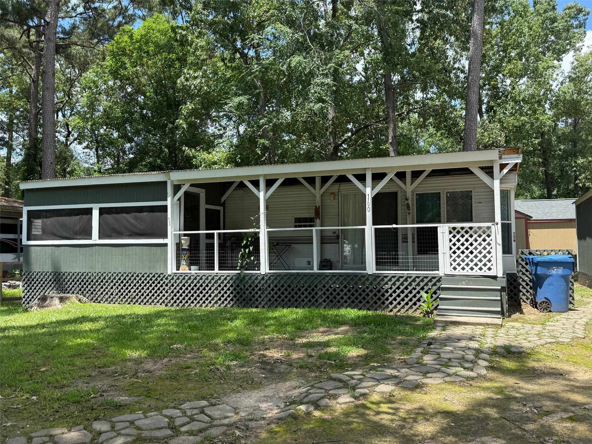 160 Antilles Drive — photo