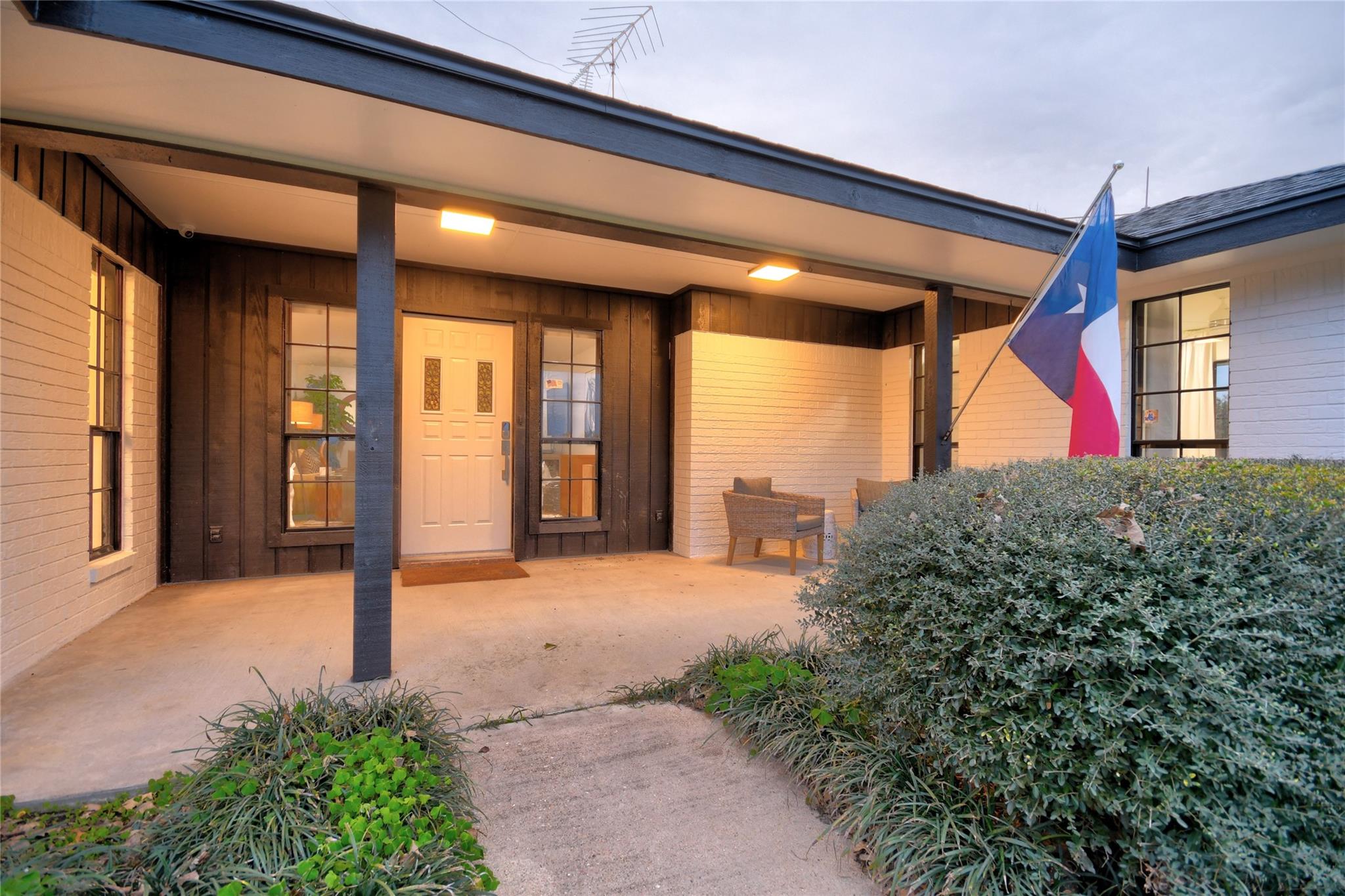 6569 Cutoff Road, Fayetteville, TX 78940 — photo 2