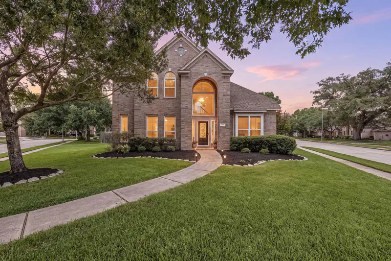 20606 Cypress Tree Lane — photo
