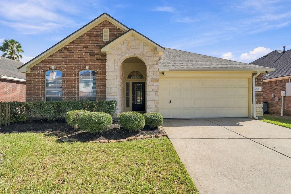 2929 Meridian Bay Lane — photo