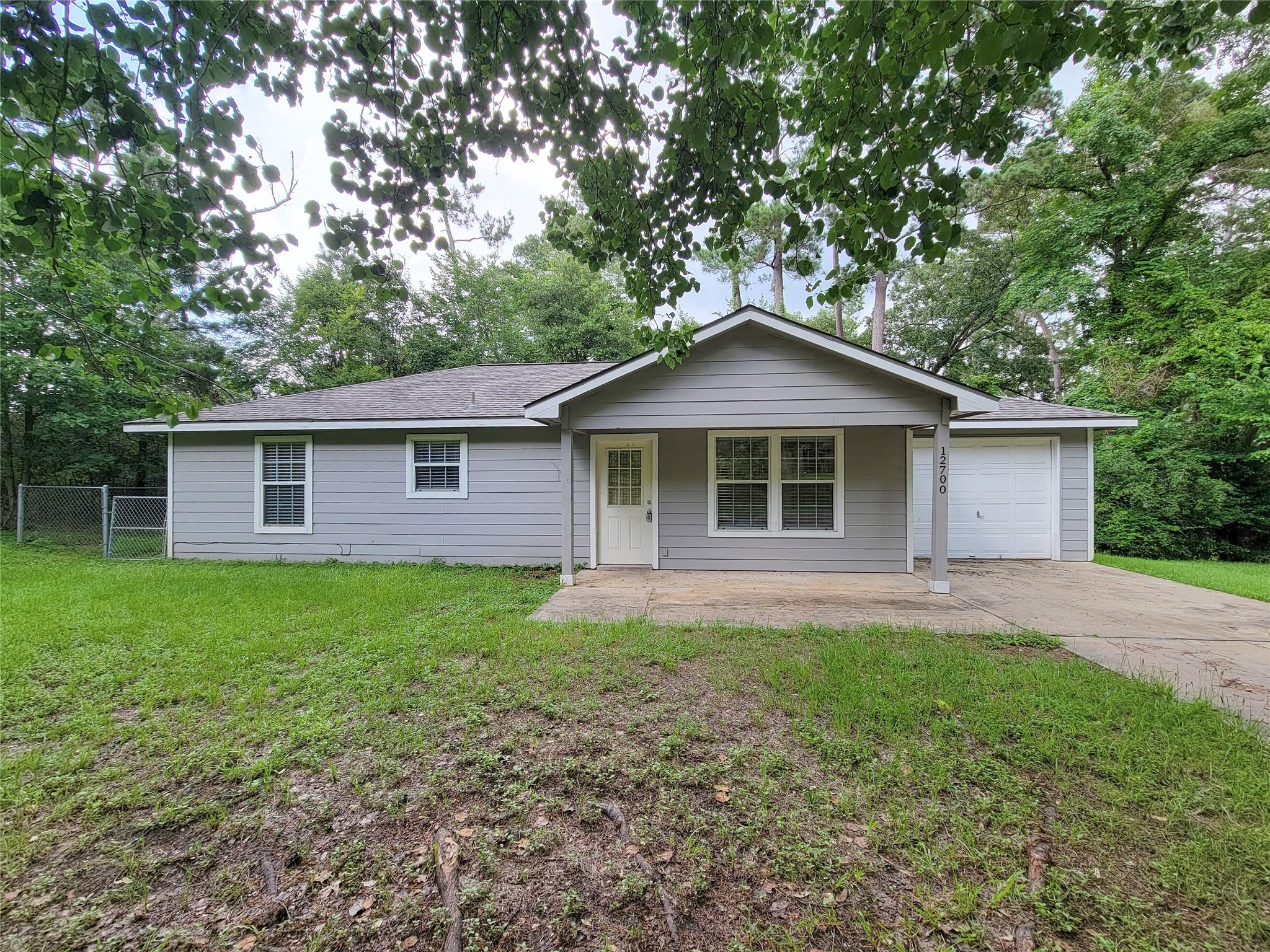 12700 Royal Green Drive — photo