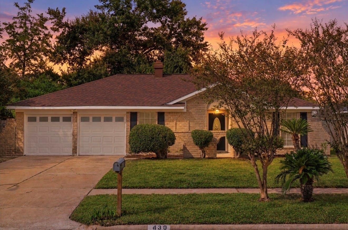 430 Shady Glade Drive — photo