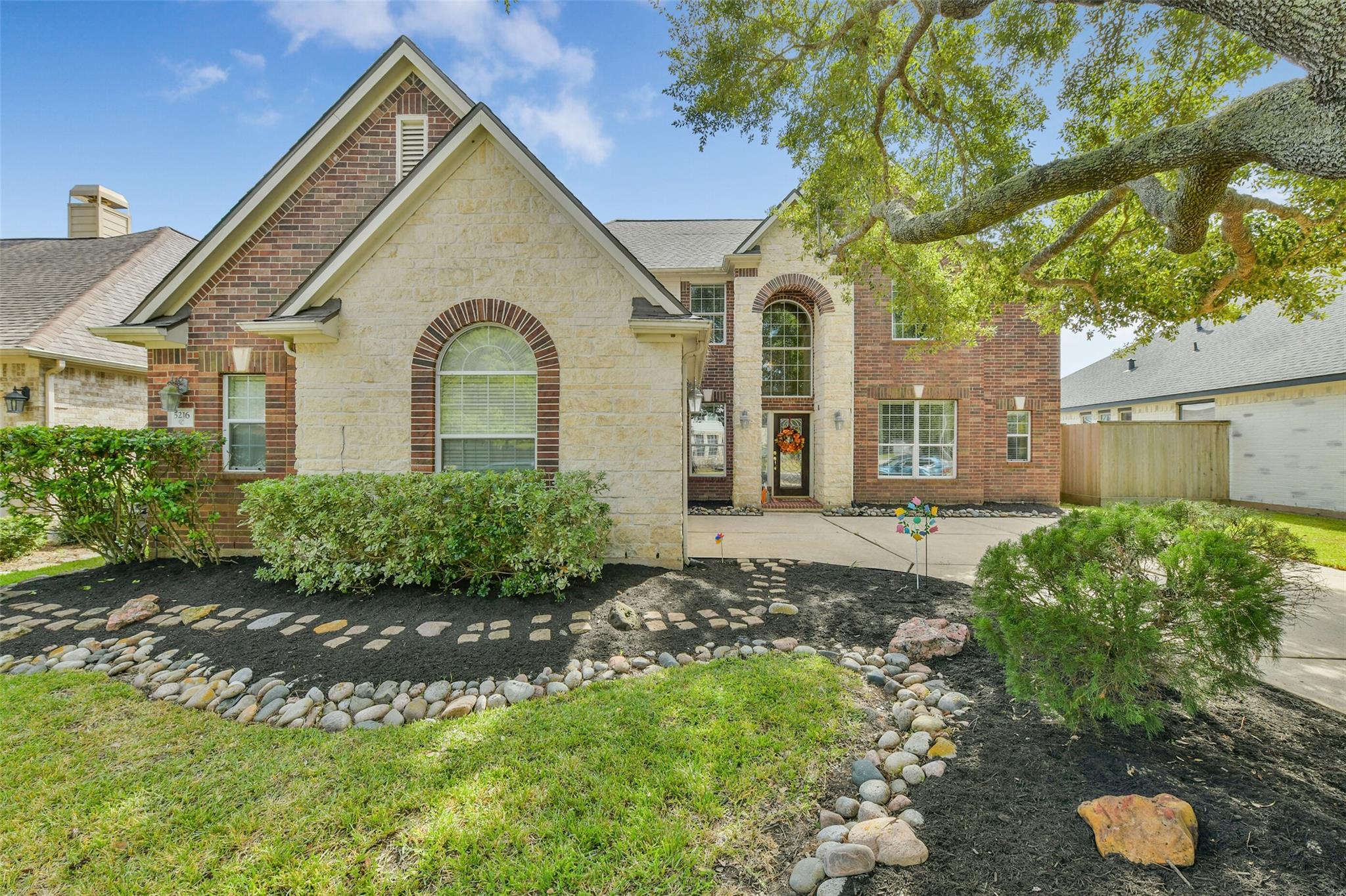 5216 Hidden Brook Lane — photo