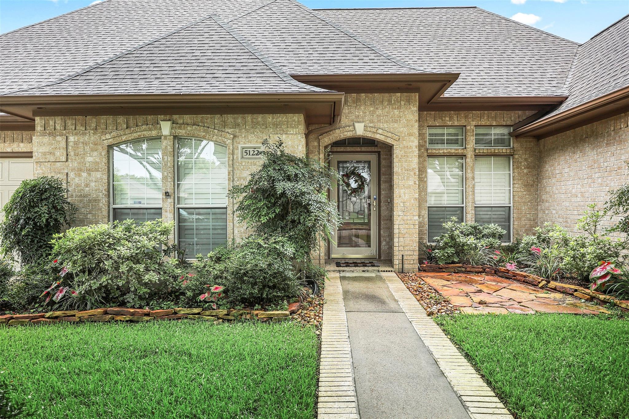 5122 Tidewater Court — photo